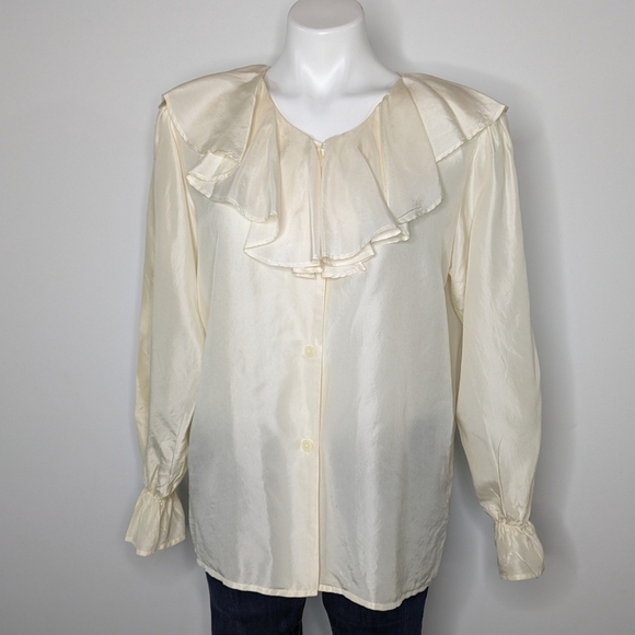Vintage BEST off white ruffle neck 100% silk button up M - Picture 1 of 10